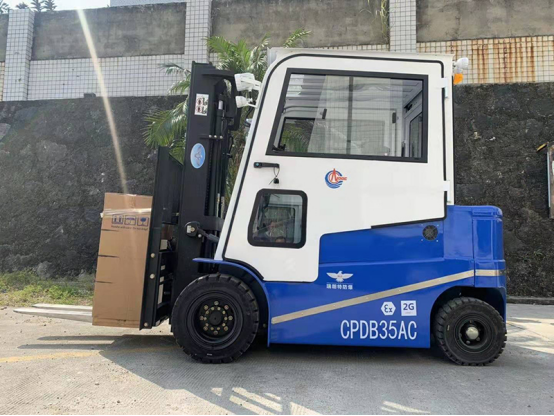 防爆蓄电池巡逻车：城市安保的必备利器！